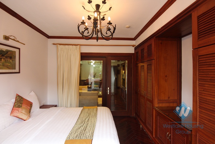 120 sqm with 03 bedrooms apartment for rent in Tay Ho, Hanoi